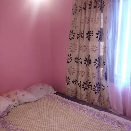 Ildiko Erdo Szellen Vendeghaz *
